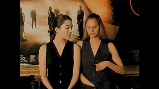 lesbian scene non-realistic of the movie  the secret things