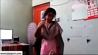 Indian Young Desi hang on fucking  -- jojoporn.com